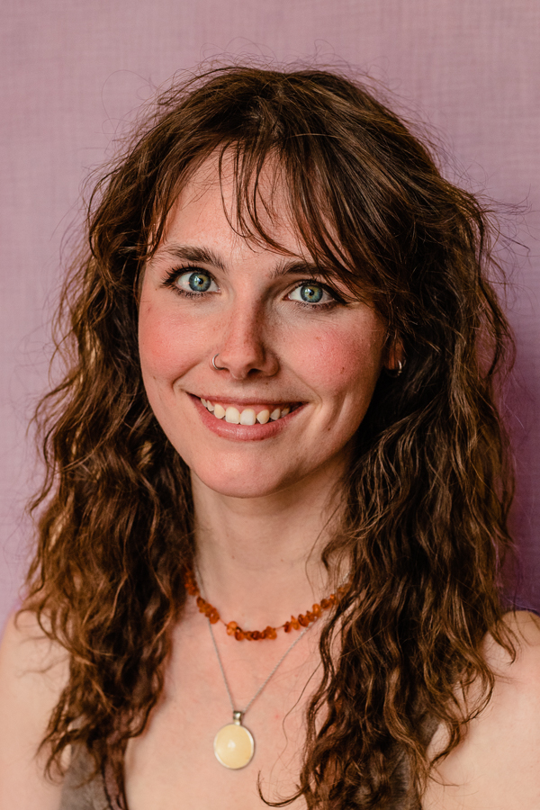 Esther Bakker